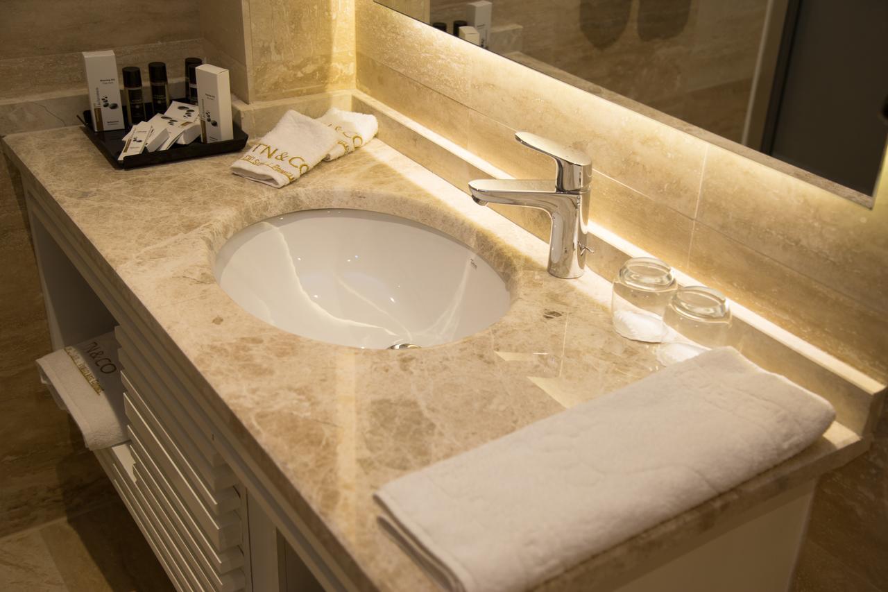 Tn&Co Exclusive Cip Suites And Primeclass Rooms (Adults Only) Muğla Exterior foto